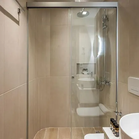 Amalia's Luxury 2 Apartment *